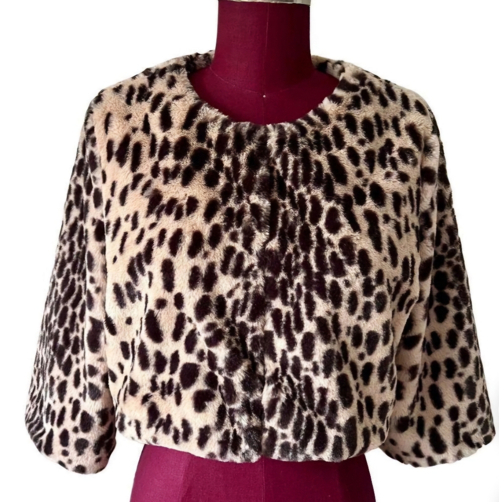 AQUA Women’s Animal Print Dressy Bolero